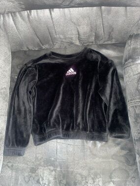 Adidas velour regular fit sweatshirt size 2t
